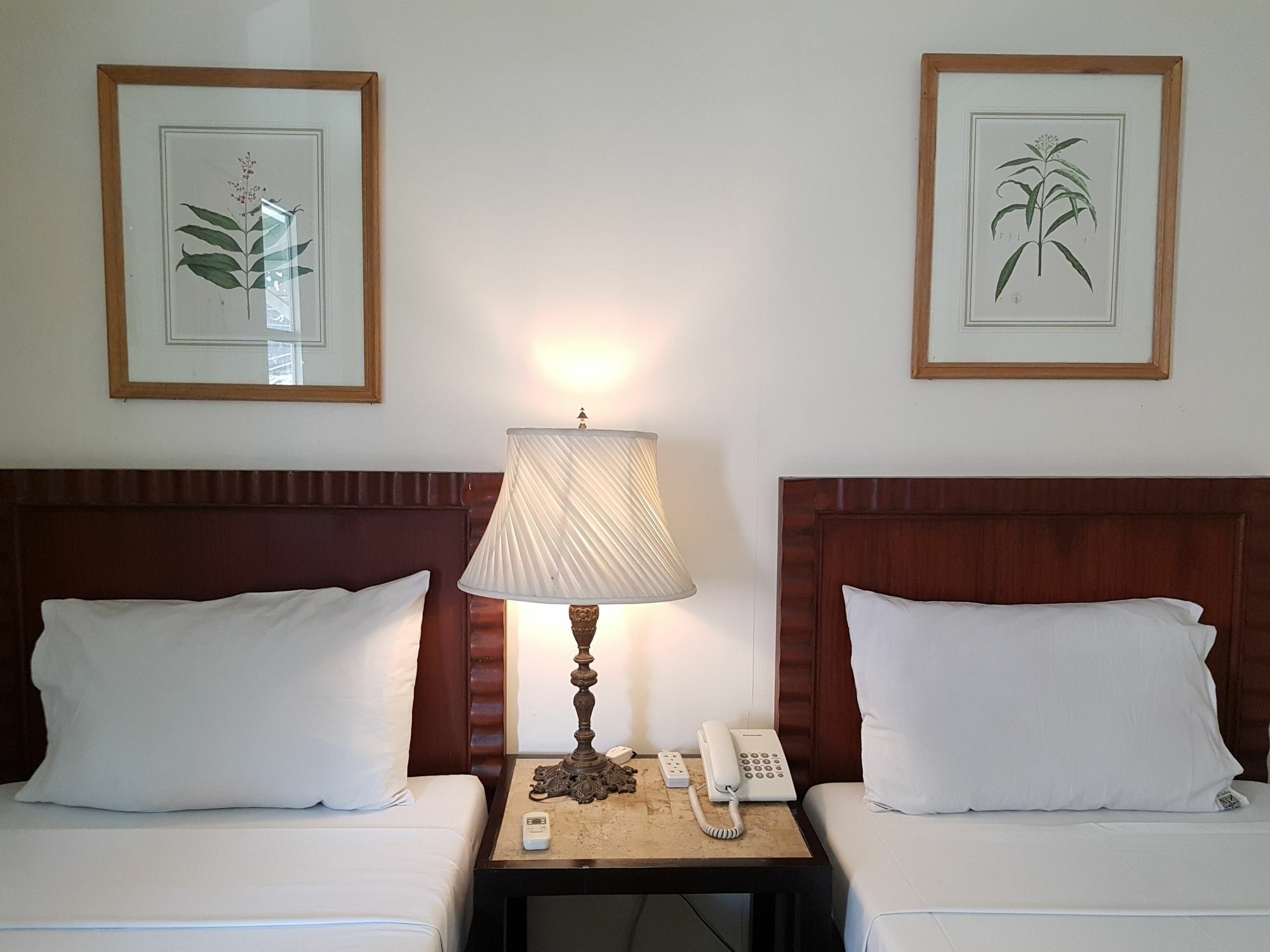 Charming La Casita Mercedes, 5Br And 5Tb For Family And Friends Staycation Makati City Екстериор снимка