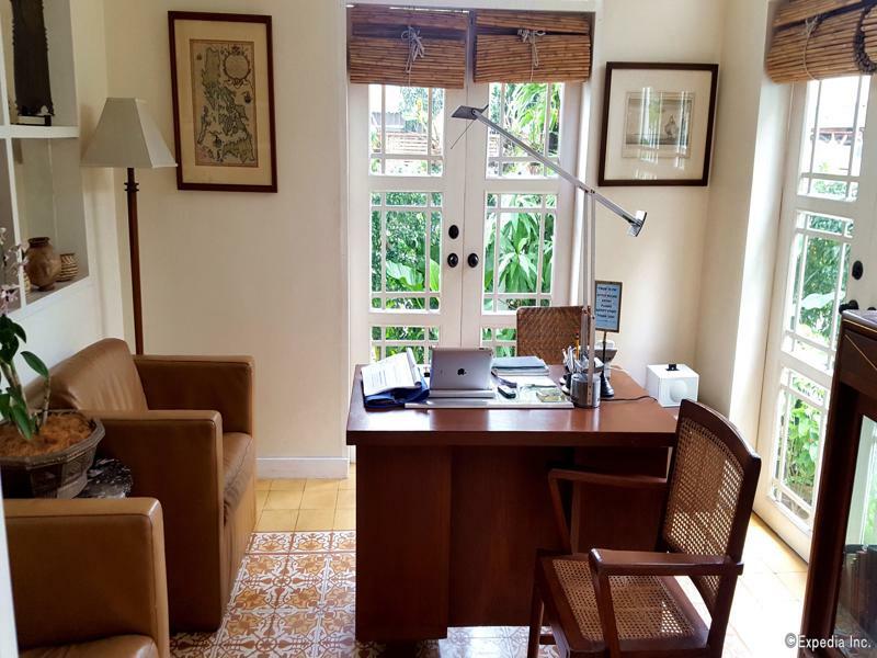 Charming La Casita Mercedes, 5Br And 5Tb For Family And Friends Staycation Makati City Екстериор снимка